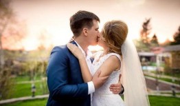 男女的婚姻在线观看,跨越虚拟与现实的爱情旅程